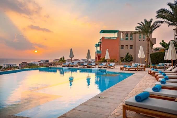 Seaview In Azzurra Sahl Hasheesh 2 Bedrooms Apartment *